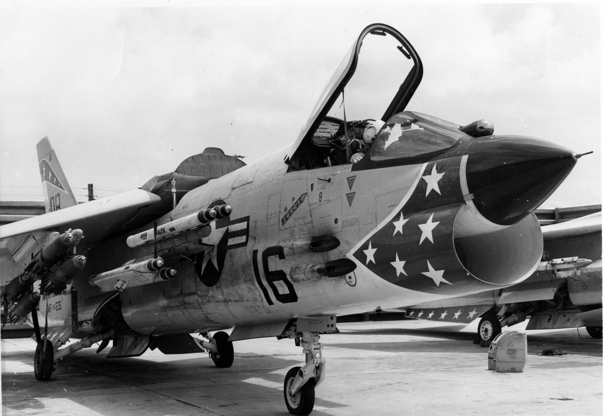 USMC F E Crusader armed with Zuni rockets and 8Mk 82 500 pound bombs in 1967 credit NHHC L01 21.05.01 scaled